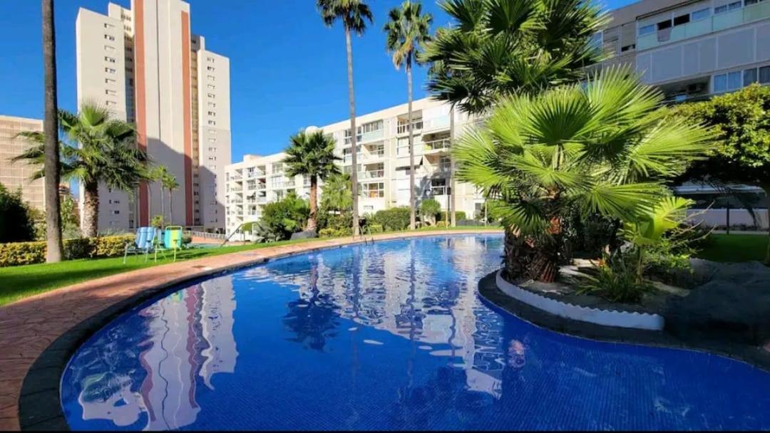 Vacanza Luxury Complex- Parking , Pool Only In The Summer , Rincon De Loix Apartment Benidorm Ngoại thất bức ảnh