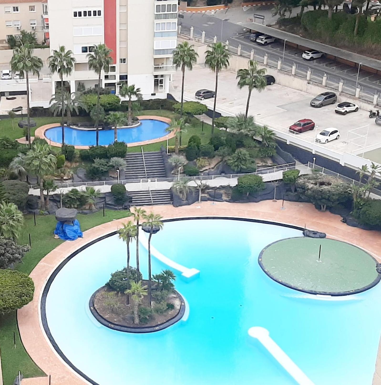 Vacanza Luxury Complex- Parking , Pool Only In The Summer , Rincon De Loix Apartment Benidorm Ngoại thất bức ảnh